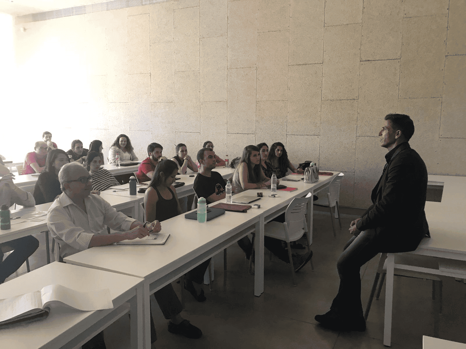 Fundacion trending corporate